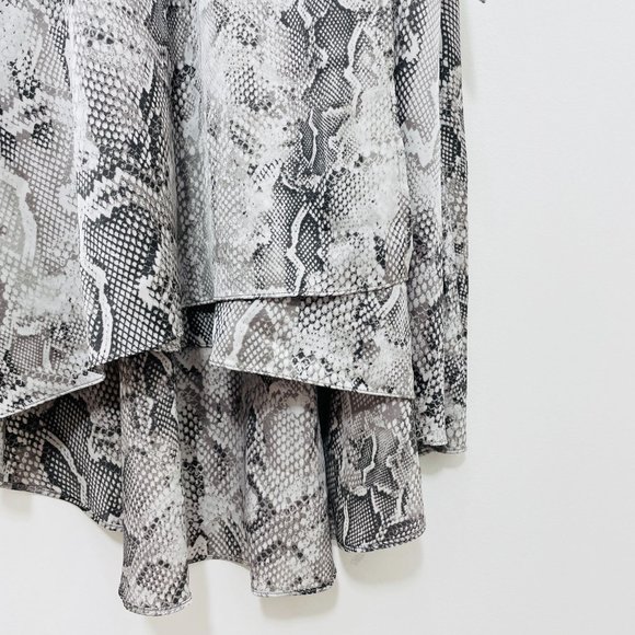 White House Black Market Women's Dress 4 Wrap Midi Snake Gray Sleeveless Hi Low - Picture 6 of 15